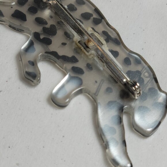 Vintage Leopard Brooch pin Plastic - Picture 4 of 5